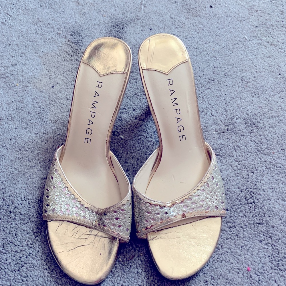 Heels size 7